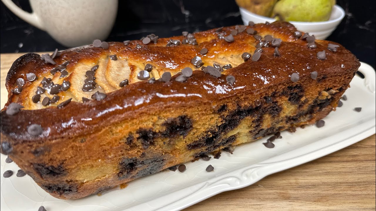  Délicieux CAKE POIRE CHOCOLAT ultra MOELLEUX et à la fois ultra FONDANT 🍐🍫
