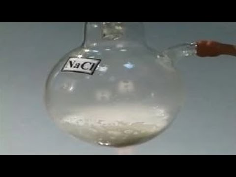 Опыты по химии. Получение хлороводорода и растворение его в воде