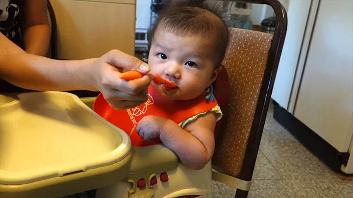 Fatherhood - Introducing Baby Katherine To Cereal