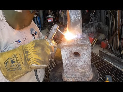 Video: Ali je zaradi vrtanja lukenj v kovino šibkejša?