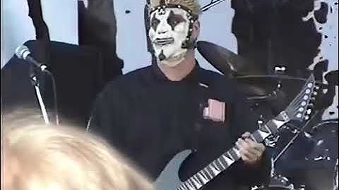 Slipknot - west palm beach live 1999 - live and interview 
