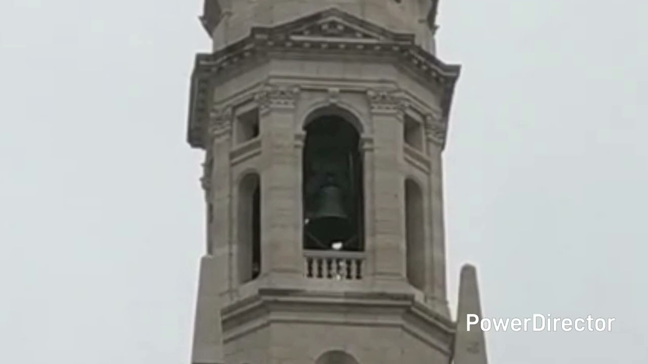 Le campane di Verona che suonano le 6 campane minori per la Santa Messa Festiva delle ore 11:00