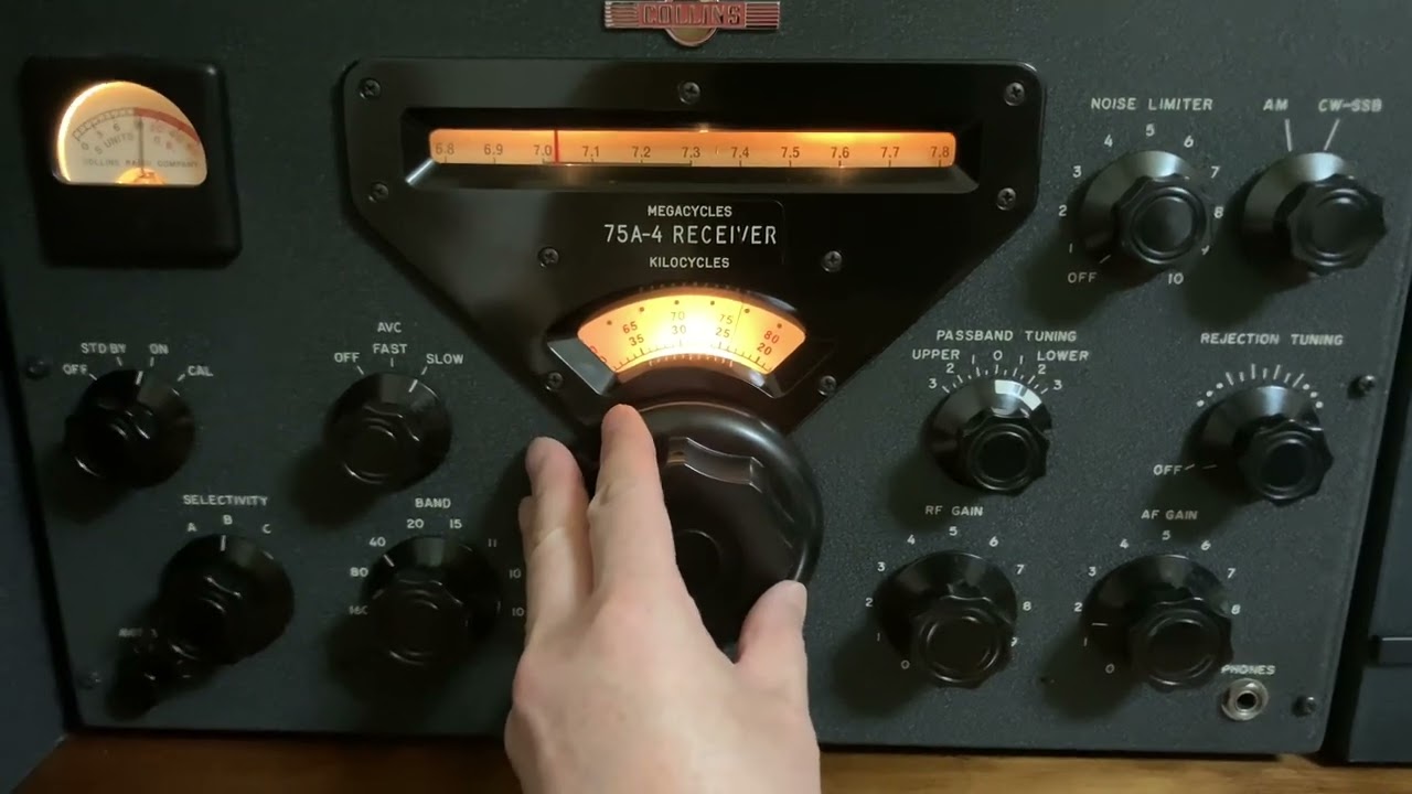 📻1階 75A-4 📻  1階_別シャック collins 75A-4 受信機テスト中