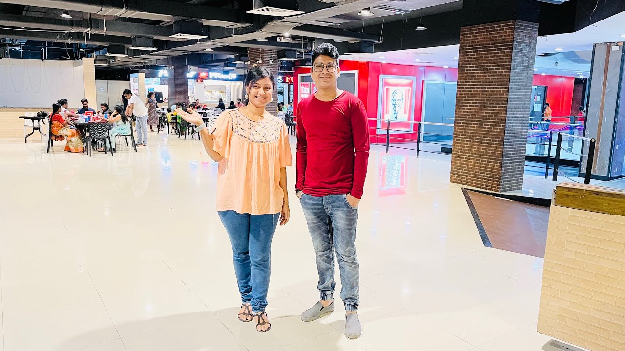 Fatafati Movie evening show.. outing with family …no food almost 😅 