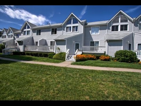 35 Gibbs Road Unit 24, Coram, NY home video tour