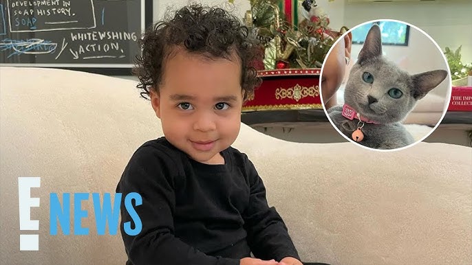 Khloe Kardashian S Son Tatum Bonds With Their Pet Cat In Adorable Video