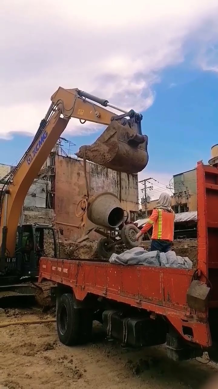How To Lift Concrete Mixer Using Backhoe YouTube How To Lift Concrete Mixer Using Backhoe YouTube