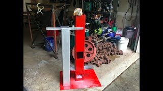 Homemade Rock Crusher DIY Hand Powered, Crushes Gold Quartz Ore, Rock to Gravel Jaw Crusher