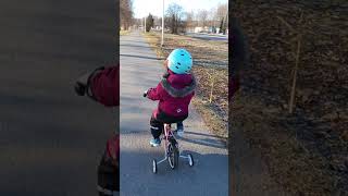 Hyvà Pàivà 🚴 Aurinko Paistaa 🌞🌞#shortvideo #sunnyday #finland