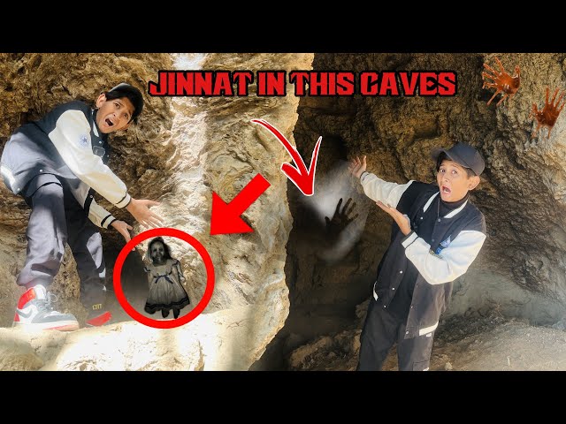 JINNAT IN THIS CAVES😱4000 YEAR OLD HAUNTED PLACE!😳| VAMPIRE YT class=