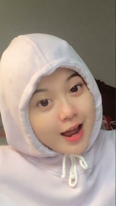 Kakak nya jangan begadang ya#una #mieayamthebest#tiktok#tiktokviral#tiktokgemoy#viral2021terbaru
