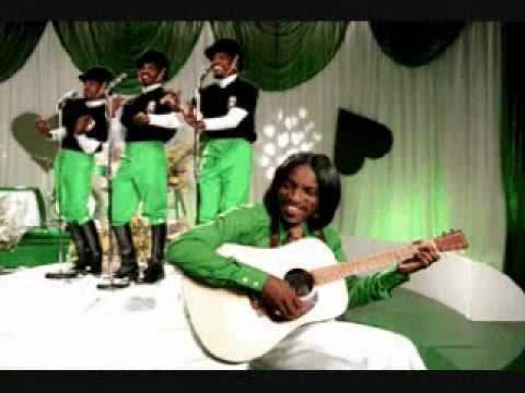 The Wannabeez - Hey Ya! (Outkast/Andre 3000) - YouTube