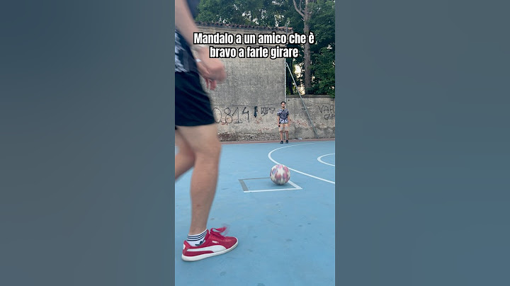 A chi lo mandi😅❓ #calcio #soccer #tag #fun #skills #tricks #memes #proplayer #football #funny #ball