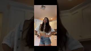 Charli Damelio Twerking