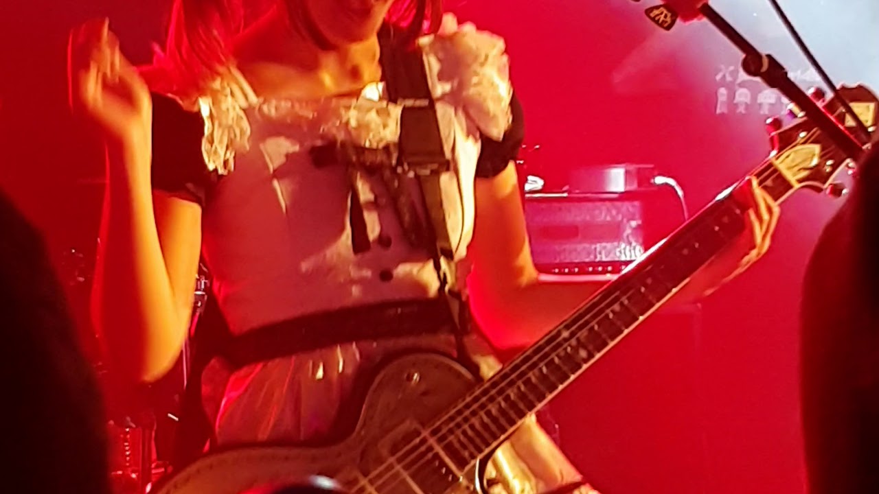 Bandmaid, Play, concert Paris, 18/11/2018 YouTube