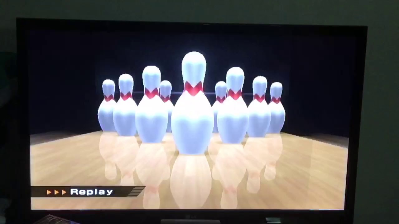 Wii Sports Bowling (STRIKE!!!!) YouTube