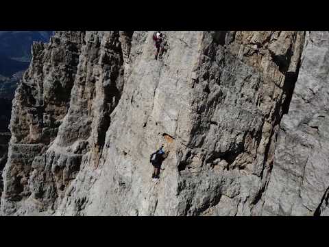 Video: Via Ferrata: Kiipeily Vuorille Rautateellä 