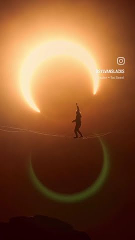 amazing eclipse shot #nextlevel #awesome #amazing - YouTube