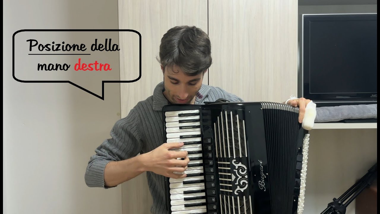 Come posizionare la mano e premere correttamente i tasti con la mano destra