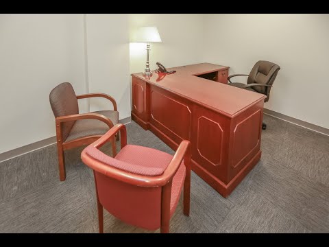 Plaza Suites, Suite