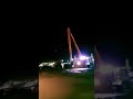 Pengerukan laut dangkal malam hari dengan excavator Hitachi long arm part 2