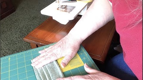 Step by Step Instructions...How to Sew a Pleated Face Mask with a Nose Wire and a Sewn in Filter.