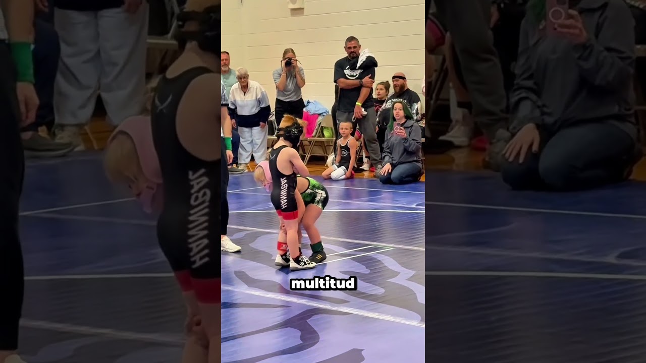 Se negó a pelear con ella. Aquí está el motivo 😱 #wrestling #shorts #respect