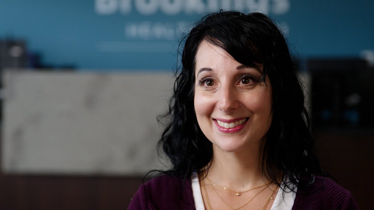 How and Why to Choose a Doula for Your Birth [Victoria Wakeman]: Brookings Health System, Brookings