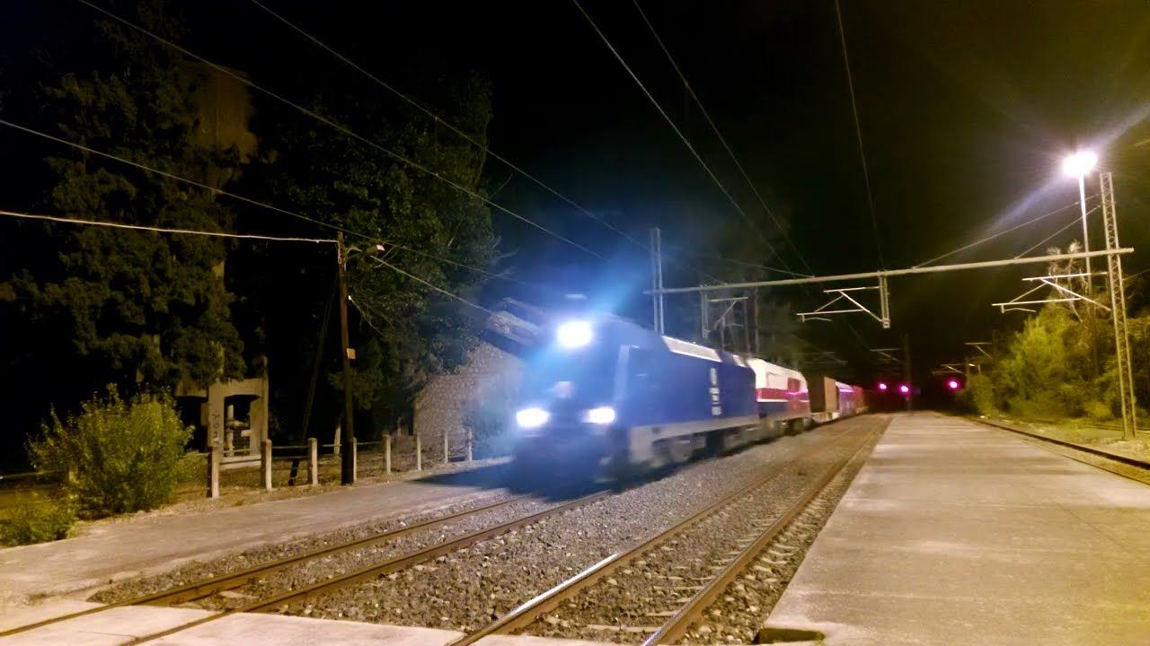 Trains at Voiotia Region