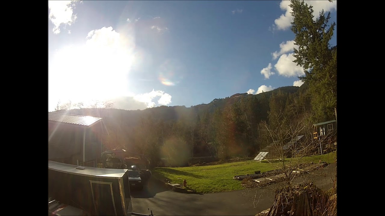 Another time lapse experiment: Spring clouds