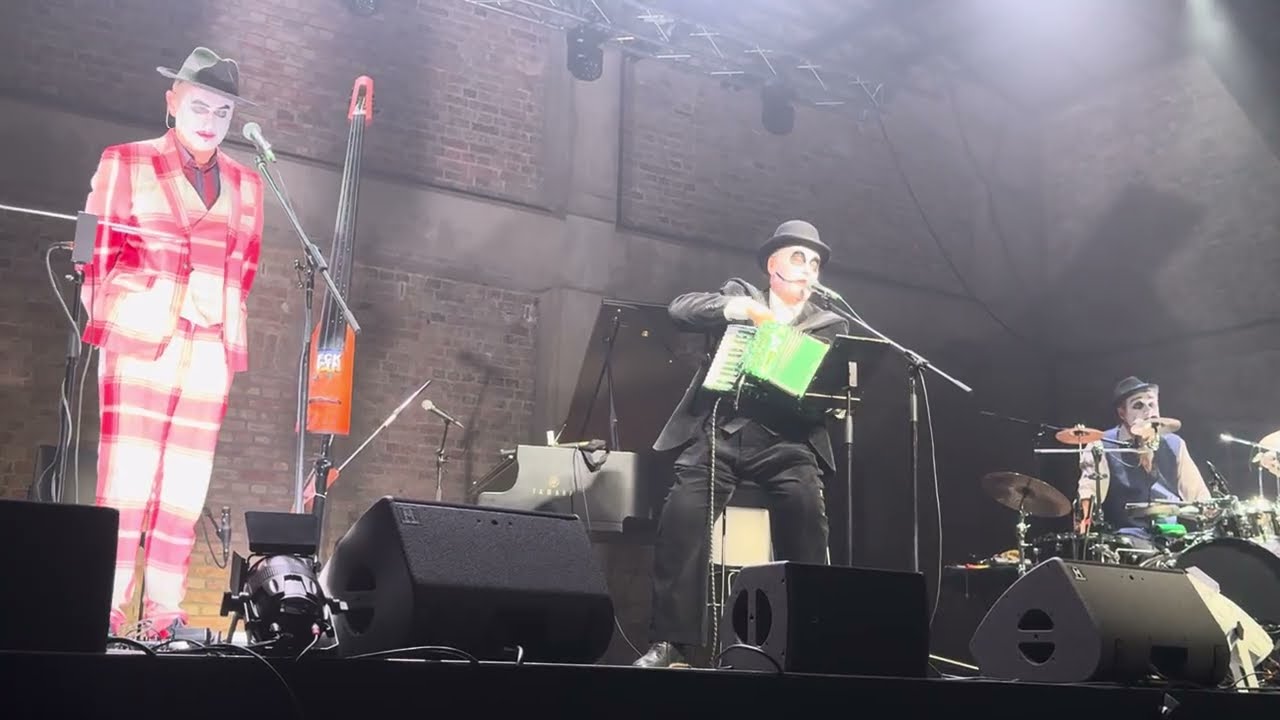 The Tiger Lillies - Happy (Hanzas Perons, Riga, Latvia, 20.11.2025)