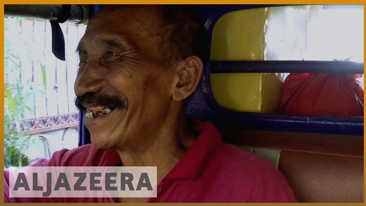 🇮🇩 مكتبة التوكتوك في جاكرتا | الجزيرة الانجليزية