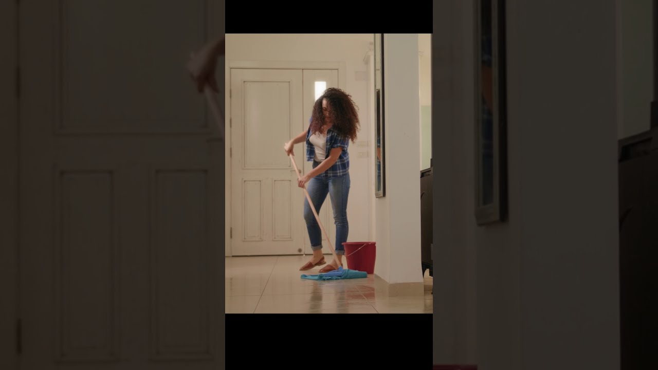 How To Clean Up After Raw Feeding - Dogs and Salmonella 