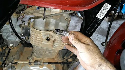 O que acontece quando a vela da moto queima?