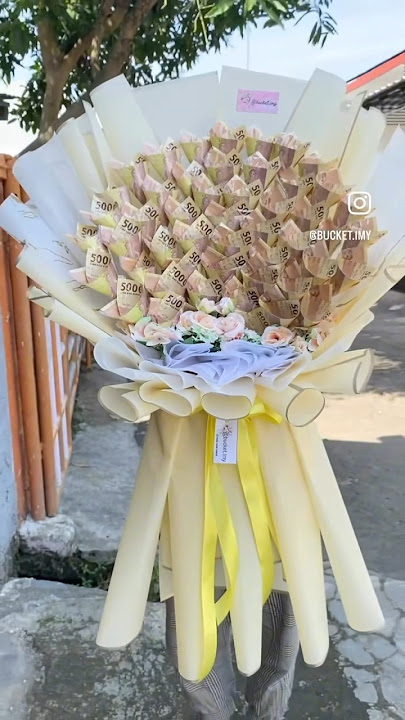 Buket uang 50lembar 5rb kuncup #bouquet #buketuangasli #shorts