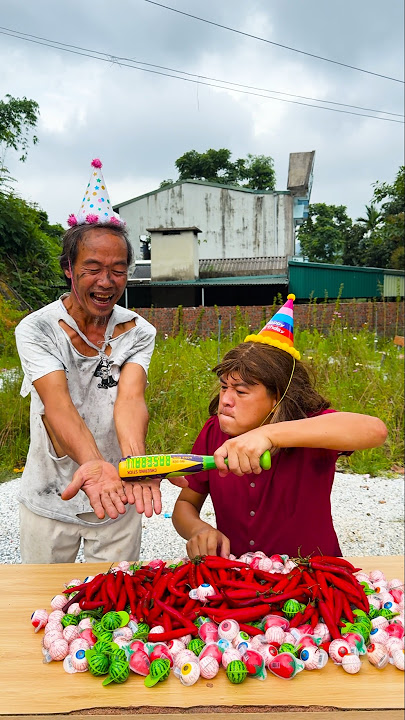 Happy birthday 🎂🏏🎉👶🏻❤️👧🏻🍉🍓🍒