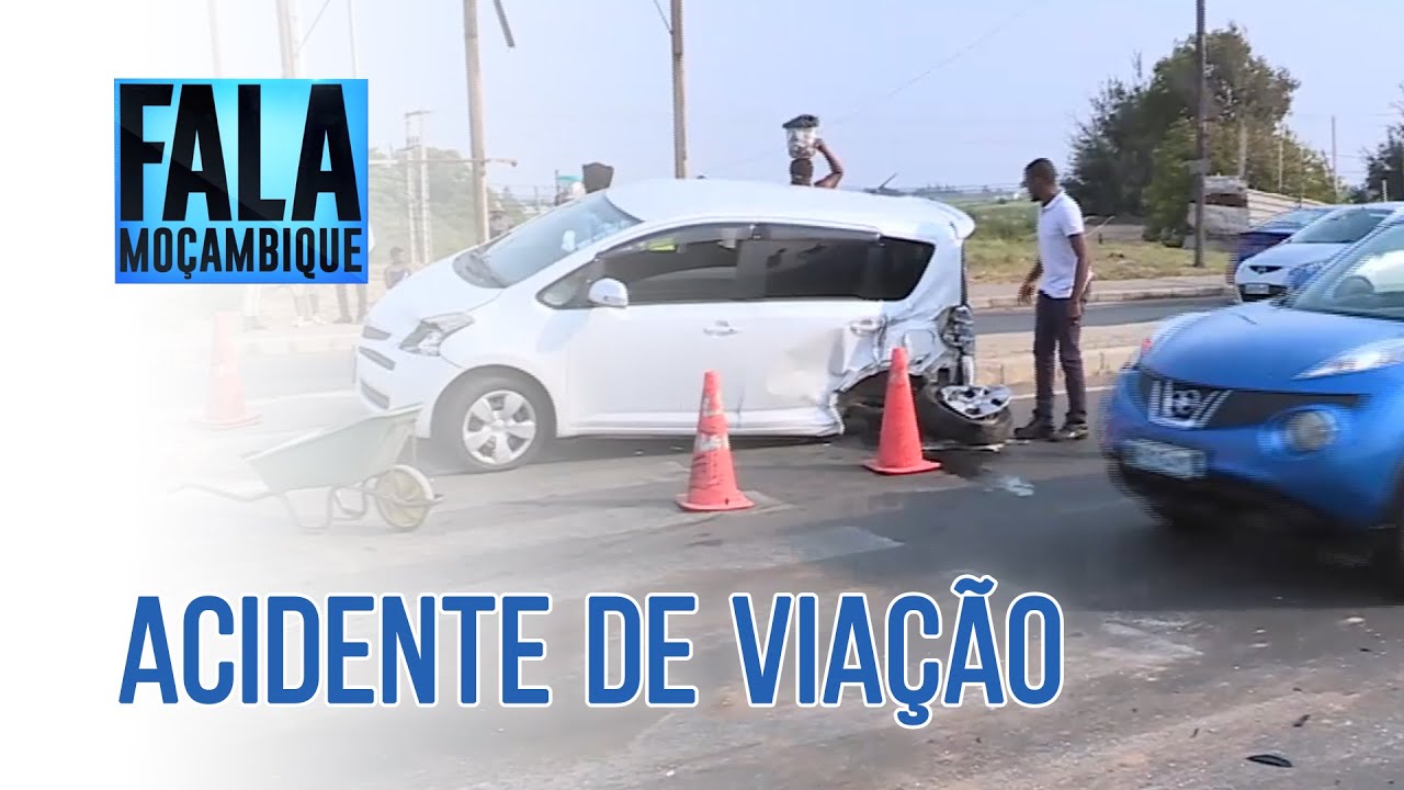 Mini-bus com problemas mecânicos embate contra cinco viaturas