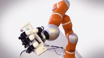 This Robot Arm Can Capture Almost Anything You Throw At It