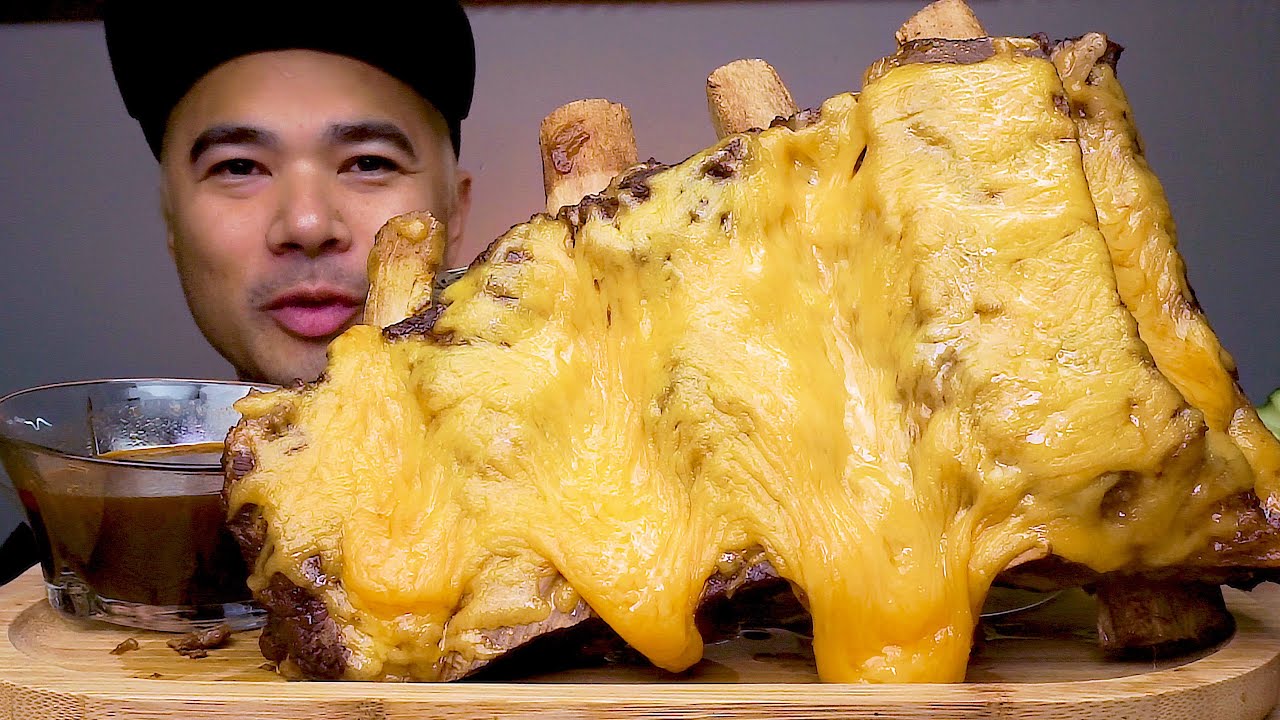 BEEF LONG RIBS WITH MELTED CHEESE BRAISED BEEF WITH CHEDDAR CHEESE