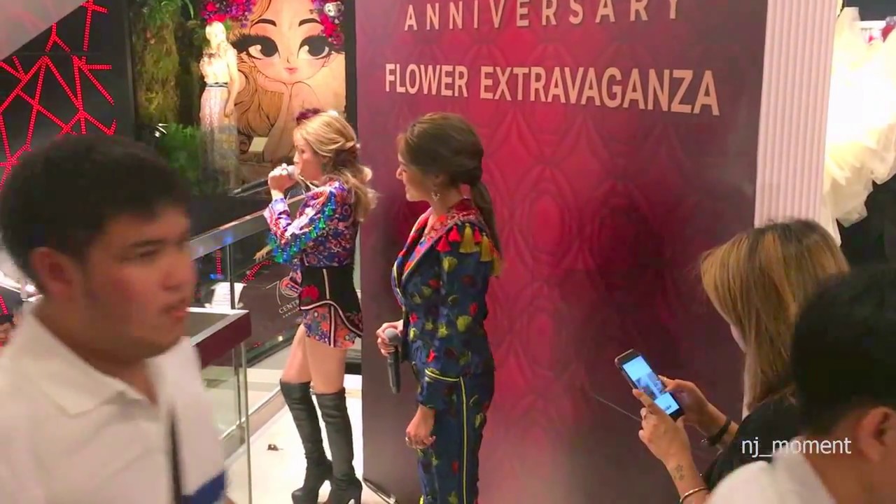 นิว จิ๋ว - A thousand years @Central Chidlom  19-11-2017