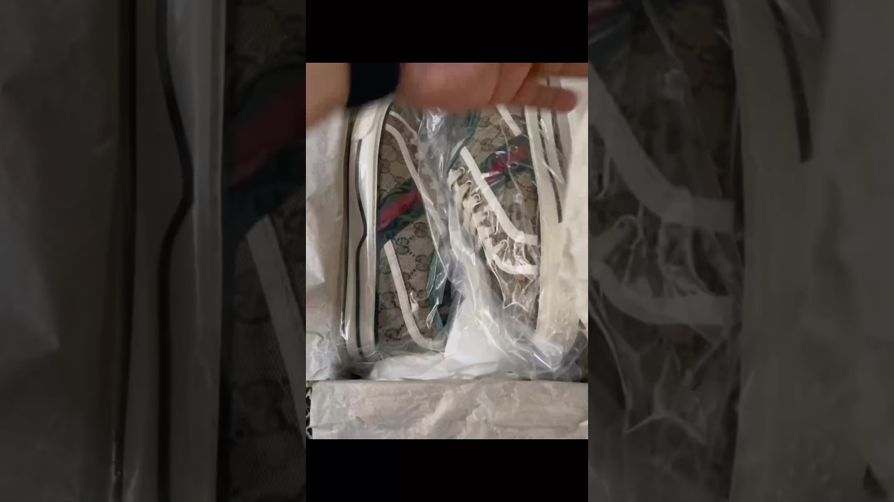 How I capture Video & Photos on the go while shopping  #gucci #a2thezshow #actor #ashleyzachary #bts