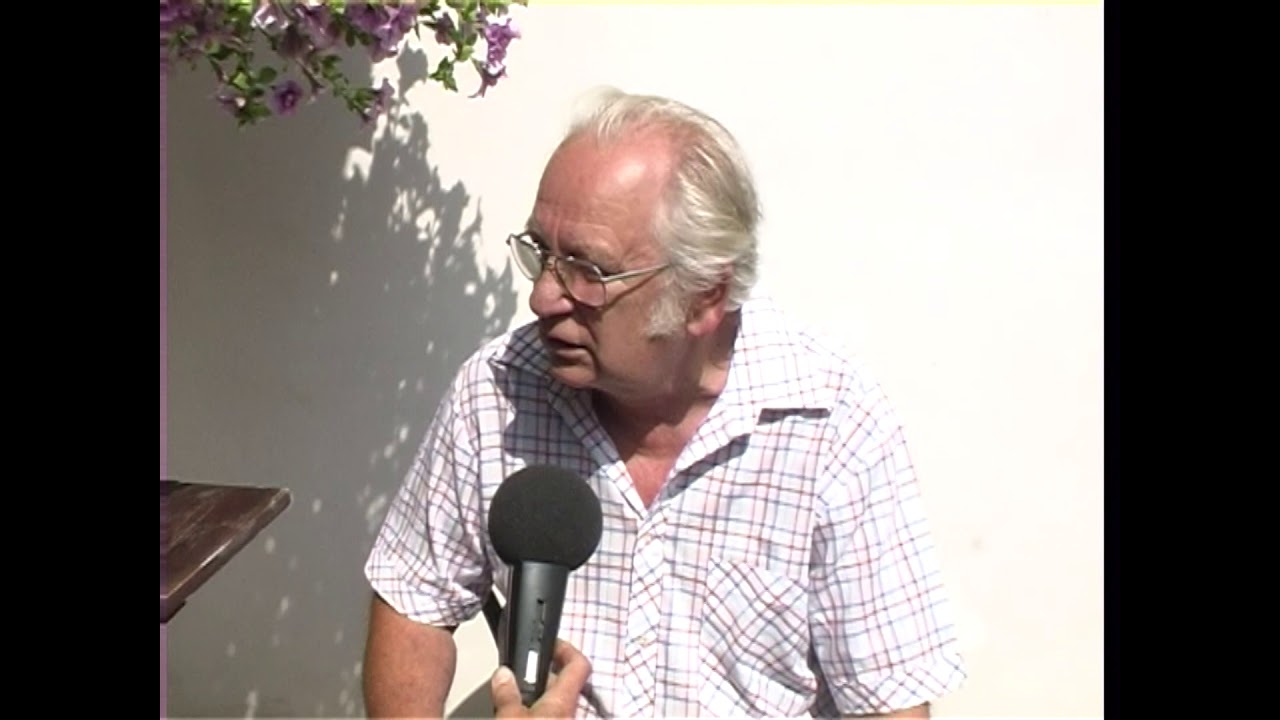 Kralupy TV: Vladimír Dufek chová exotické ptáky (22. 8. 2003)