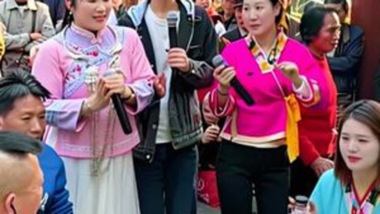 杨晓燕用山歌仪式欢迎贵客您的到来#杨晓燕