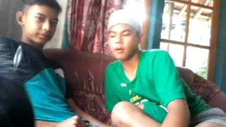 contoh LGBT anak jaman sekarang (janan tiru adegan ini)