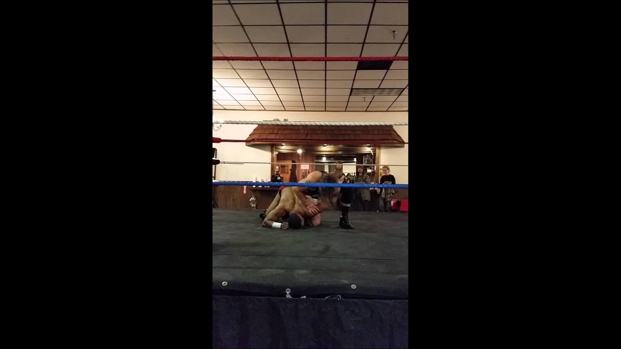 Bobby Ocean vs Hammer Tunis