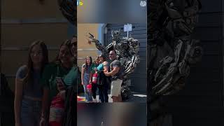 Transformers Moments at Universal #transformers #universalstudios #optimusprime #bumblebee