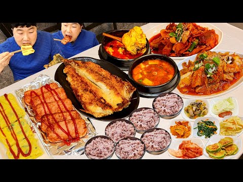 5백만뷰 찍은 레전드 백반집.. 제육 스팸 생선구이 김치삼겹.. 반찬 16개 털어보자..