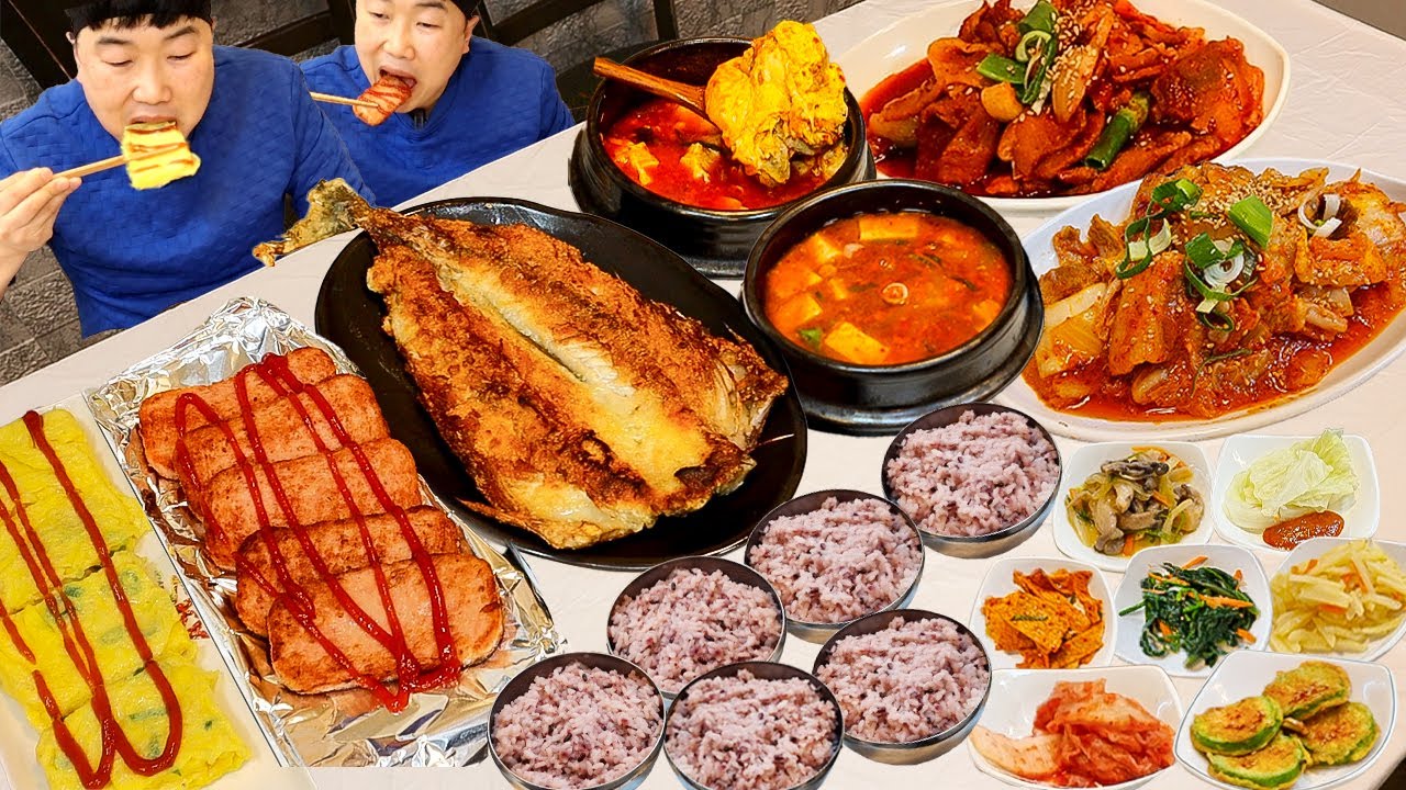 5백만뷰 찍은 레전드 백반집.. 제육 스팸 생선구이 김치삼겹.. 반찬 16개 털어보자..