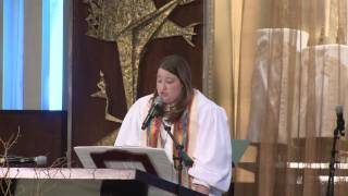 Cantor Lizzie Weiss Sings Adonai Roi (Psalm 23) by Gerald Cohen During 2016 High Holy Day Services