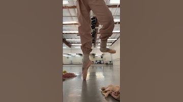 POINTE SHOES WITHOUT BREAKING IN #ballerina#pointeshoes#ballet#dancer#breakingin#balletclass
